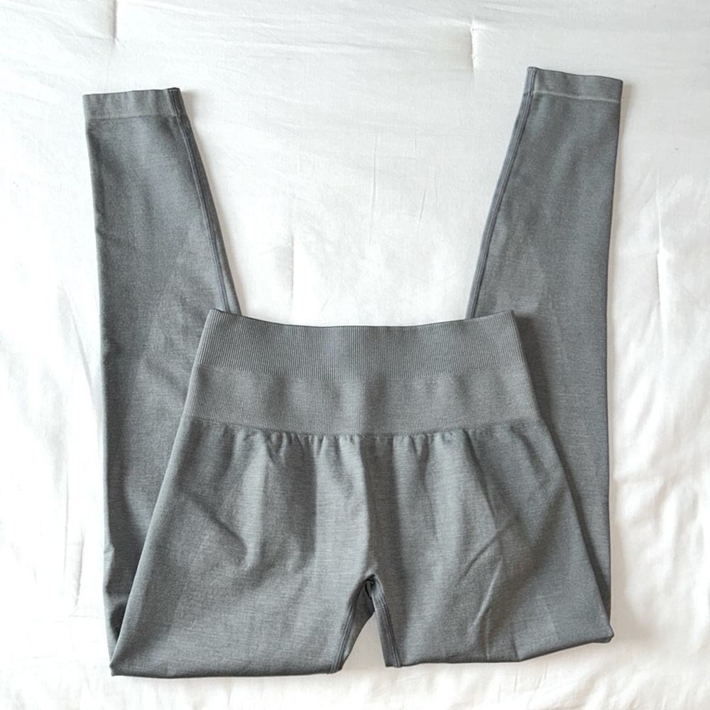 Light Grey Sz Small High Waisted Leggings